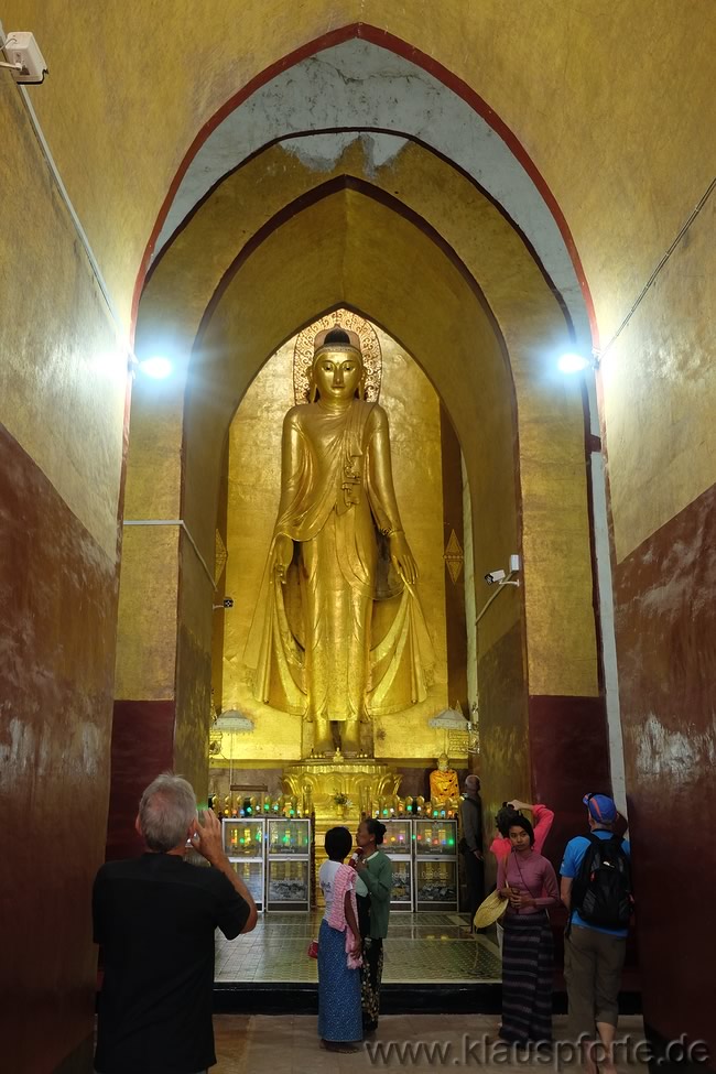 Ananda Tempel, Goldener Buddha 3/4